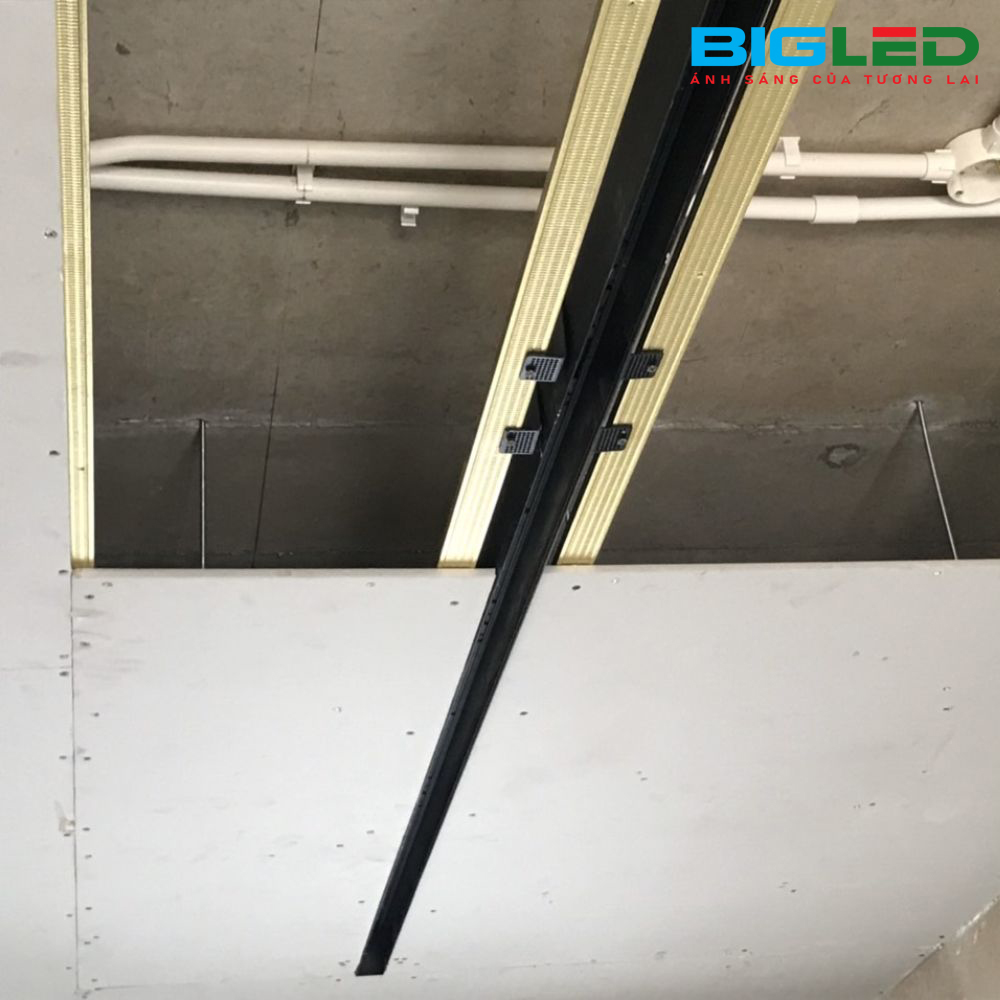 Ghép tấm thạch cao lên trần và hoàn thiện 